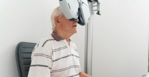eye surgeon in indore